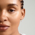 Γυναικεία Σκουλαρίκια PILGRIM EVGENIA κρίκοι επαργυρωμένοι - Image 3