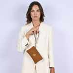 LOVELY Purse Nomia | Camel
