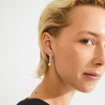 Γυναικεία Σκουλαρίκια PILGRIM SHIFT επαργυρωμένα κρικάκια με μαργαριτάρι - Image 2